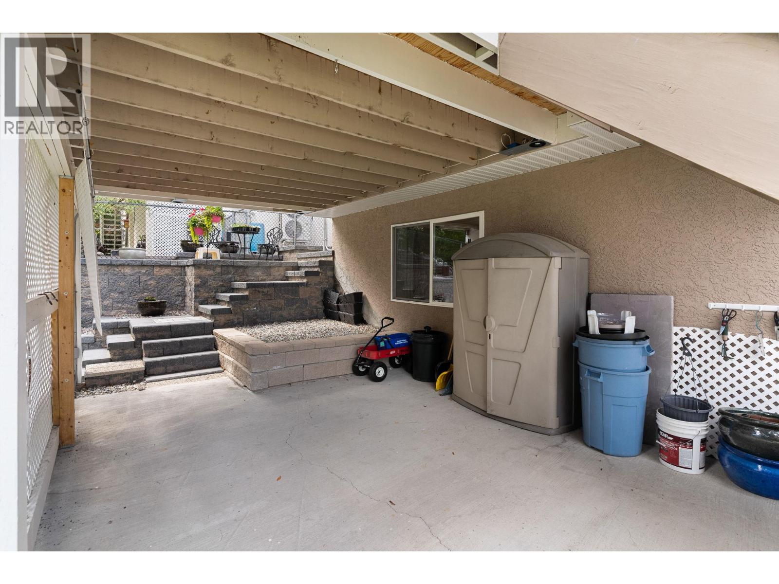 2211 Shannon Woods Place - 36
