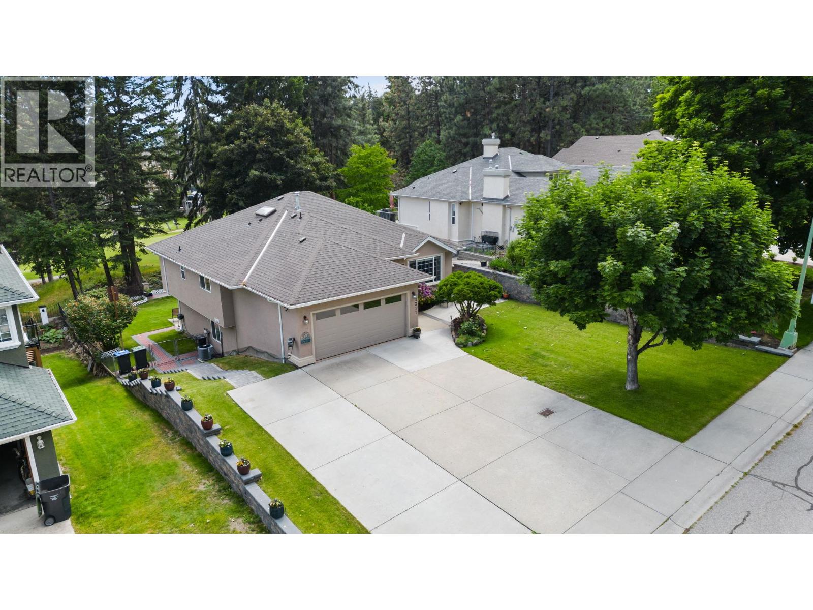 2211 Shannon Woods Place - 1