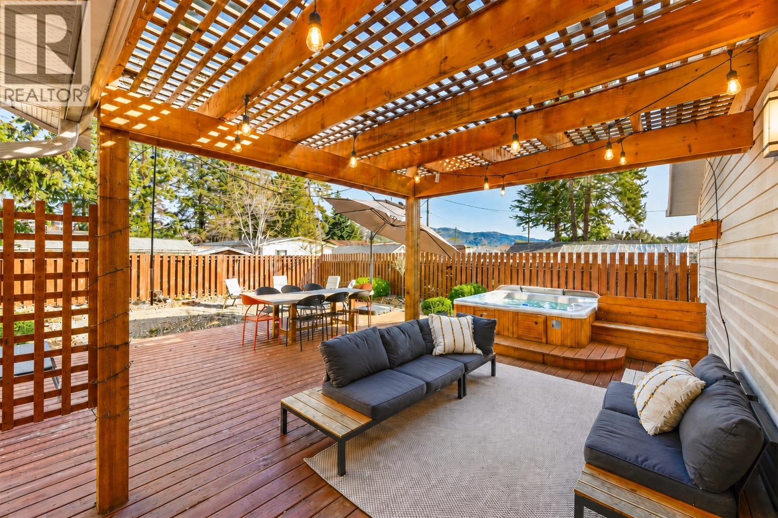 4311 11th Street - 11