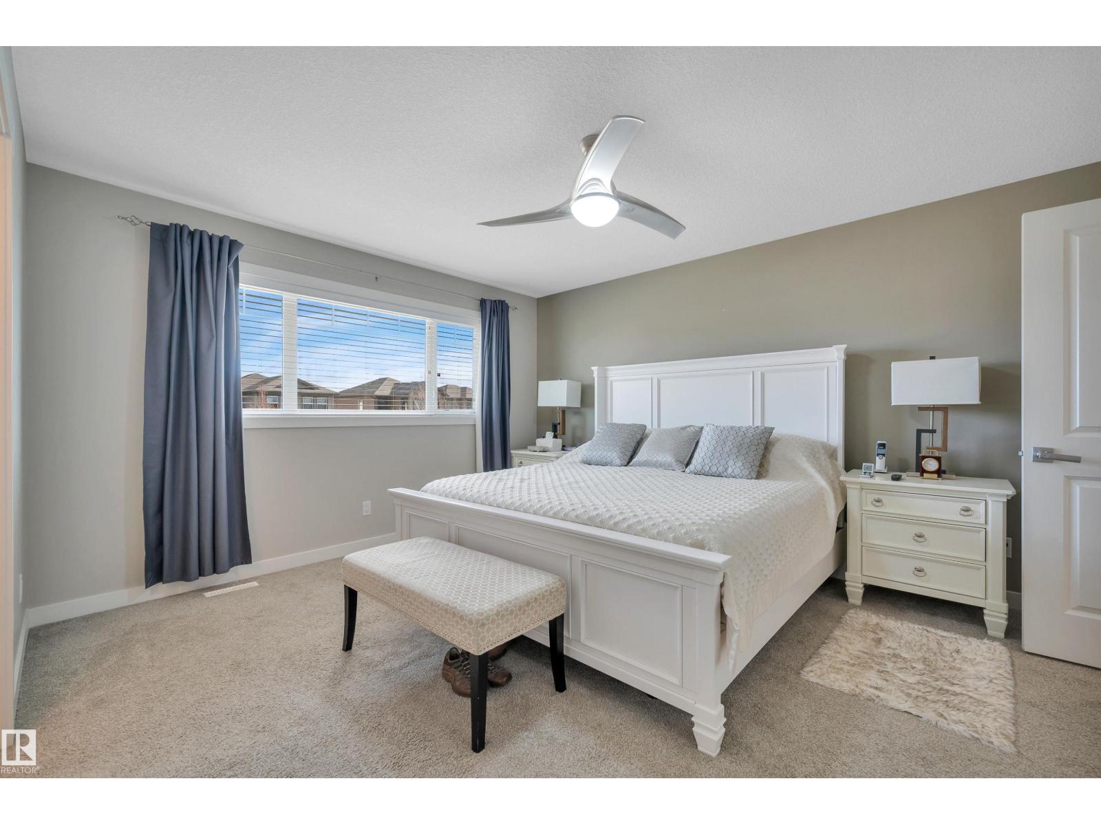 437 MEADOWVIEW DR - 22