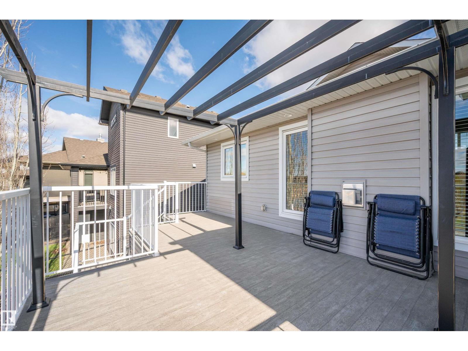 437 MEADOWVIEW DR - 42