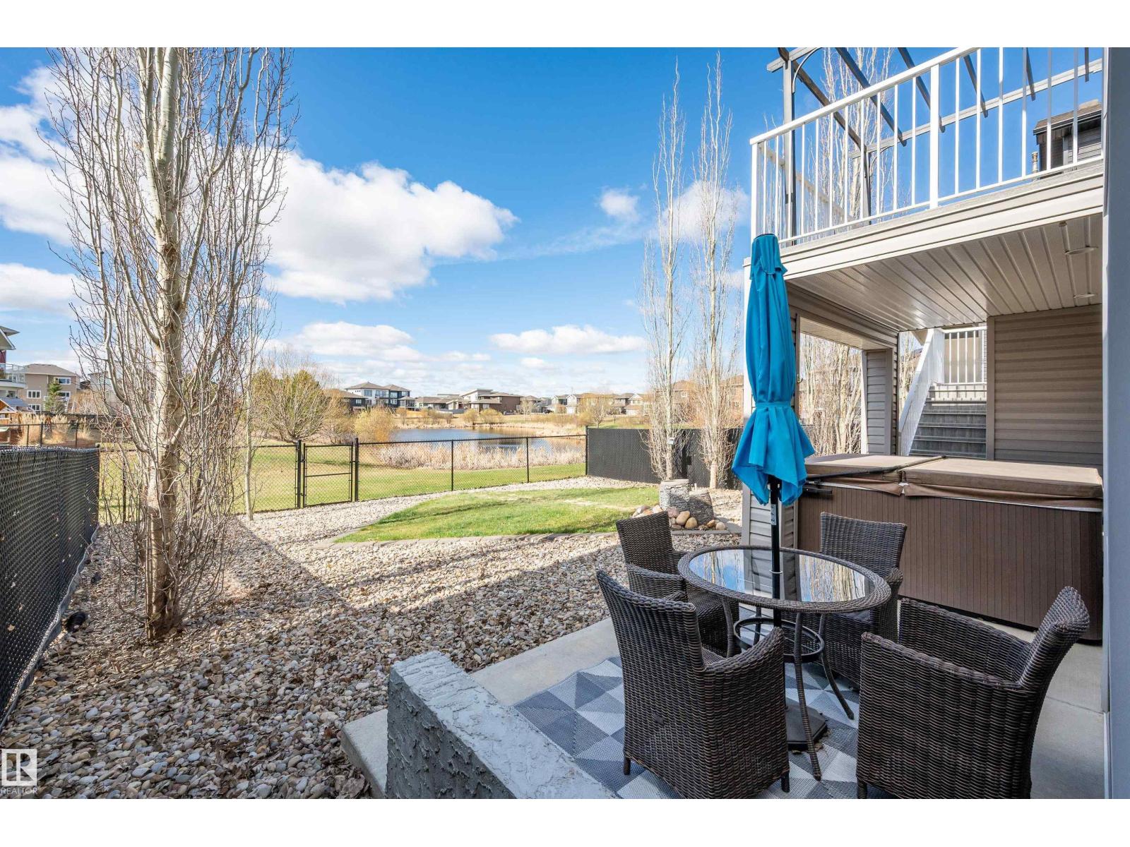 437 MEADOWVIEW DR - 47
