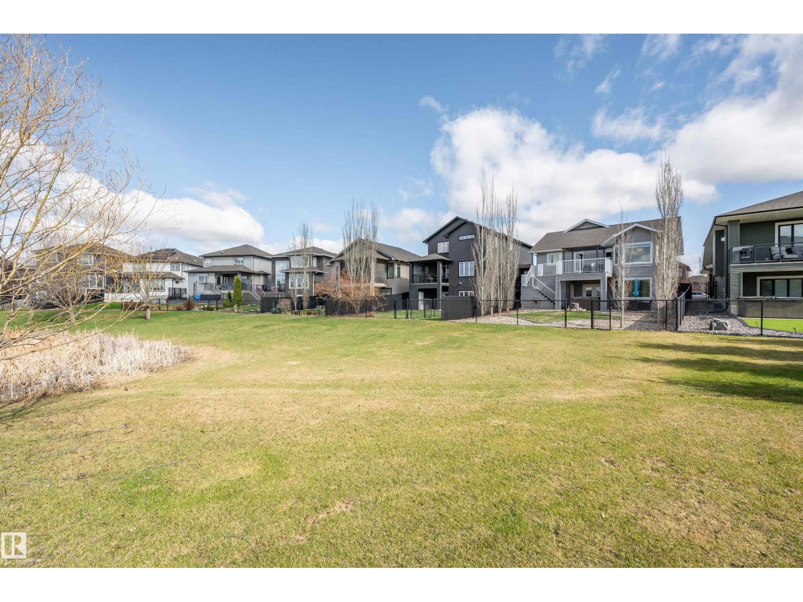 437 MEADOWVIEW DR - 53