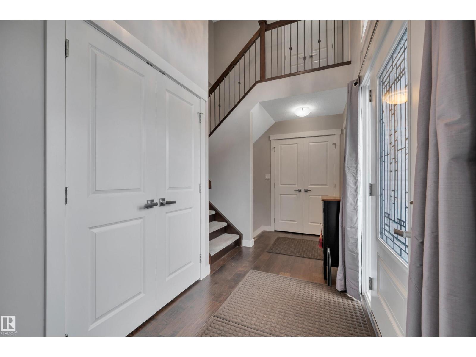 437 MEADOWVIEW DR - 8