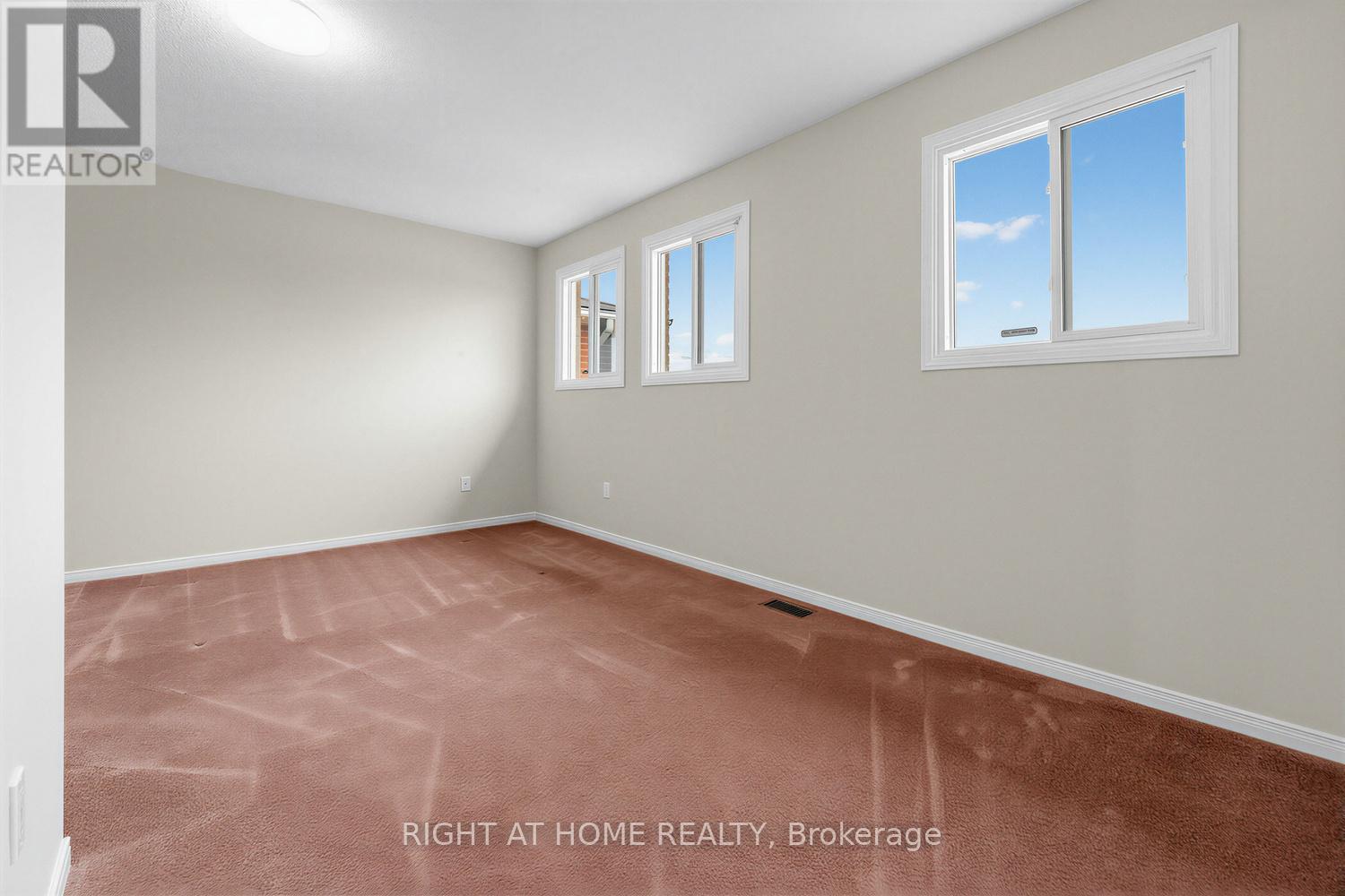208 KINGSBRIDGE GARDEN CIRCLE - 19