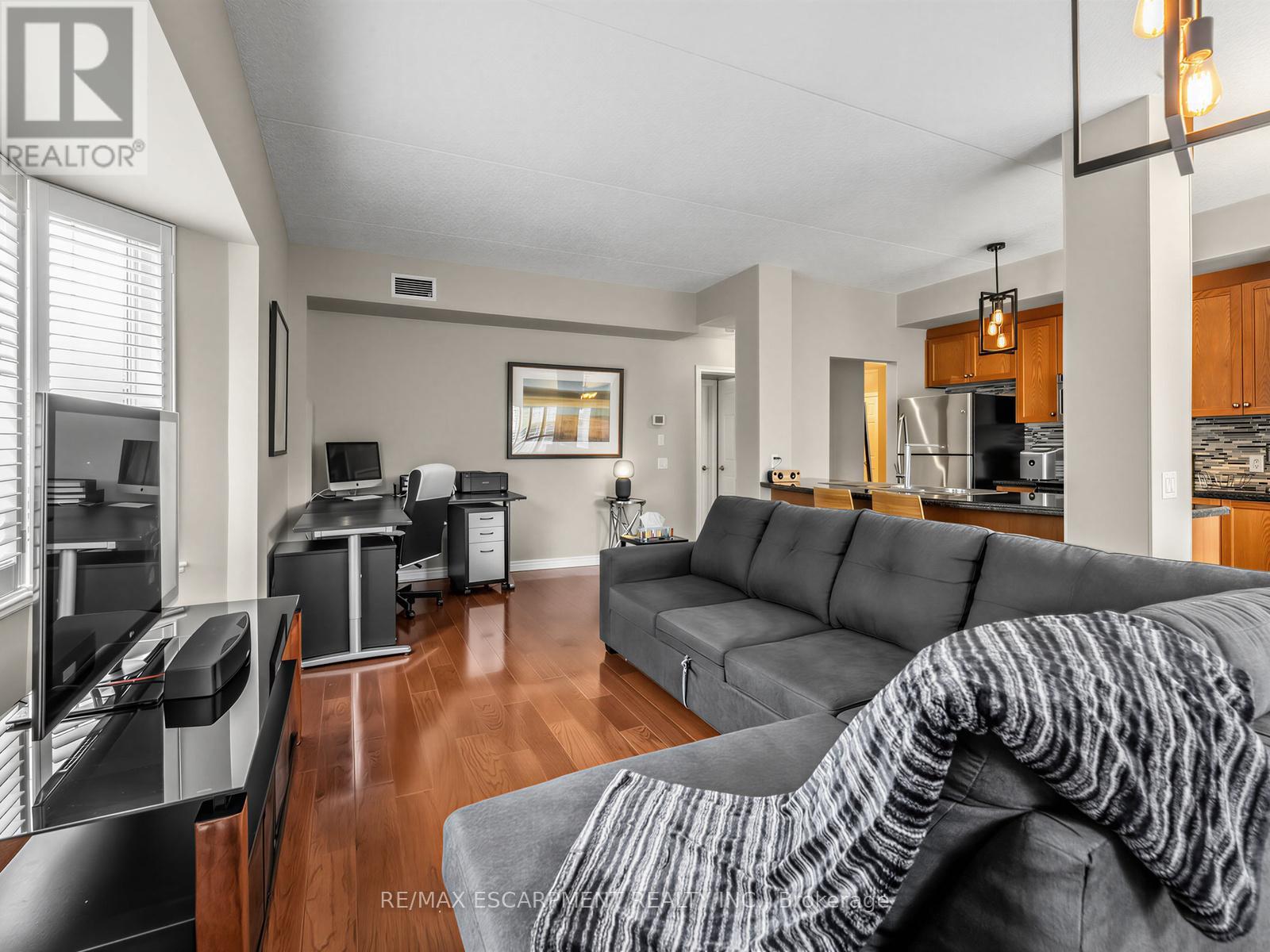 #103 1379 COSTIGAN ROAD - 13