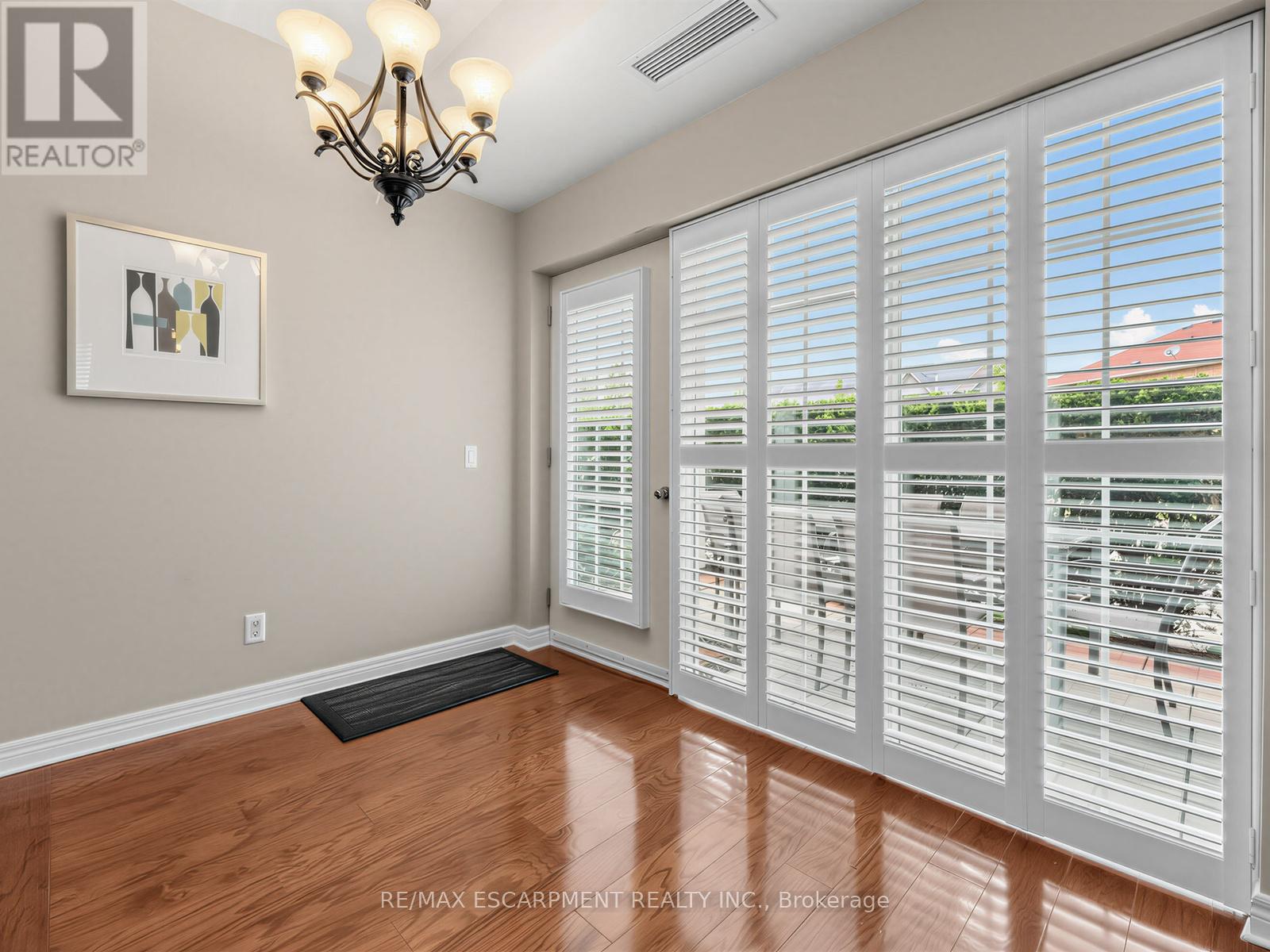 #103 1379 COSTIGAN ROAD - 18