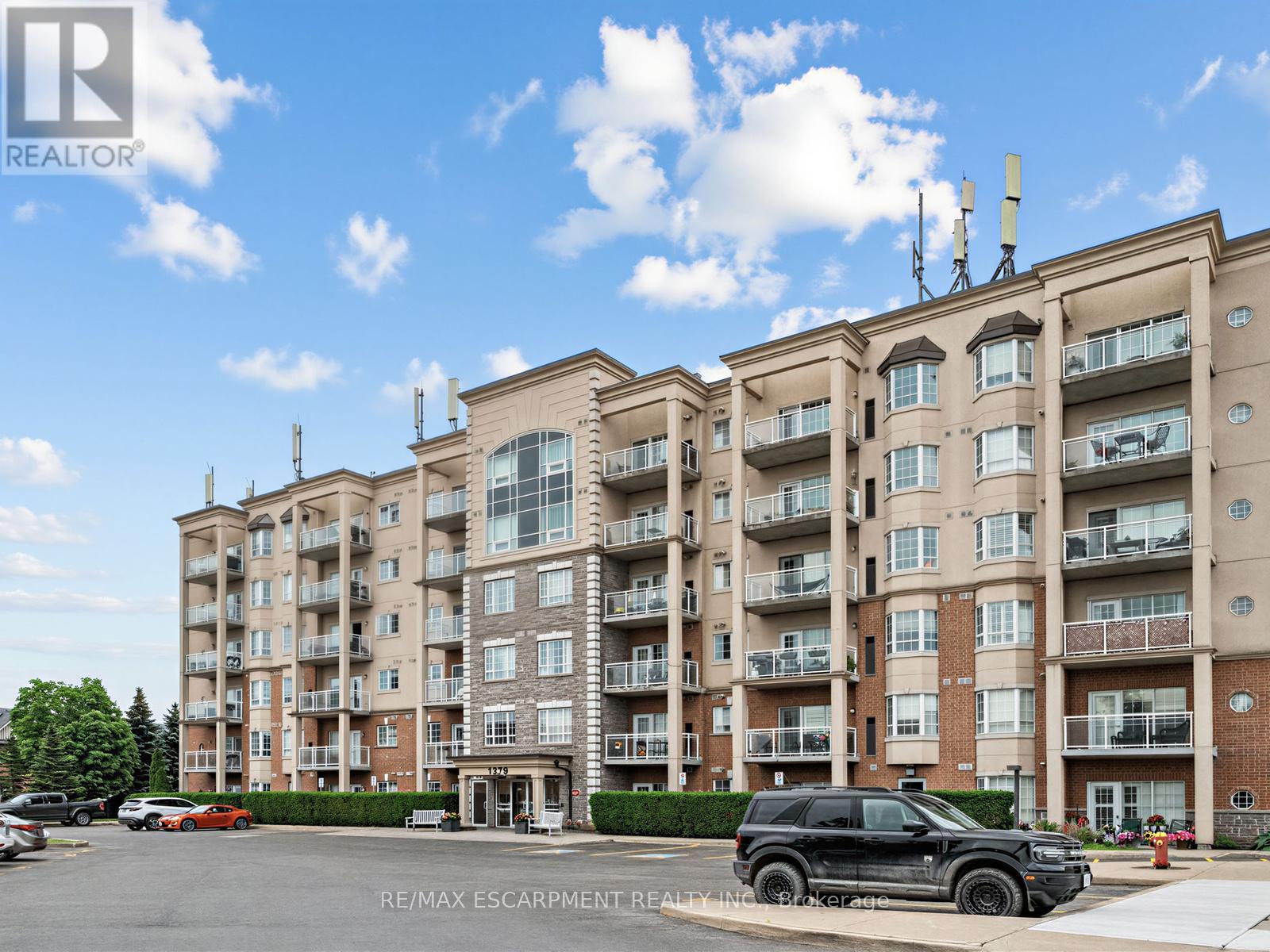 #103 1379 COSTIGAN ROAD - 22