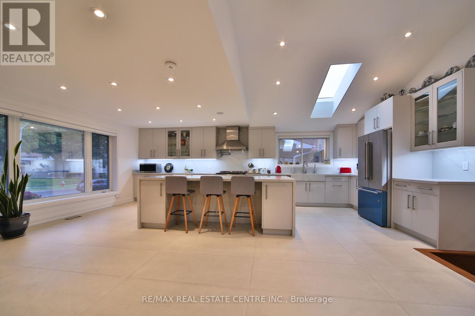 3158 VALMARIE AVENUE - 13