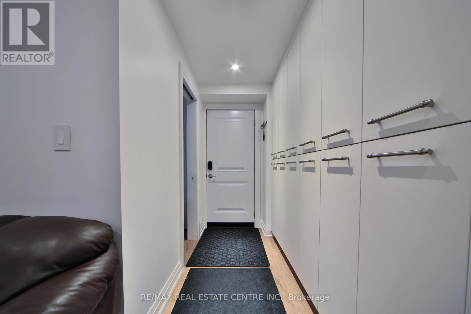 3158 VALMARIE AVENUE - 26