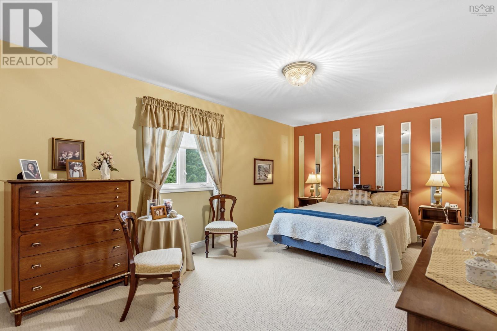 138 Hallmark Avenue - 25