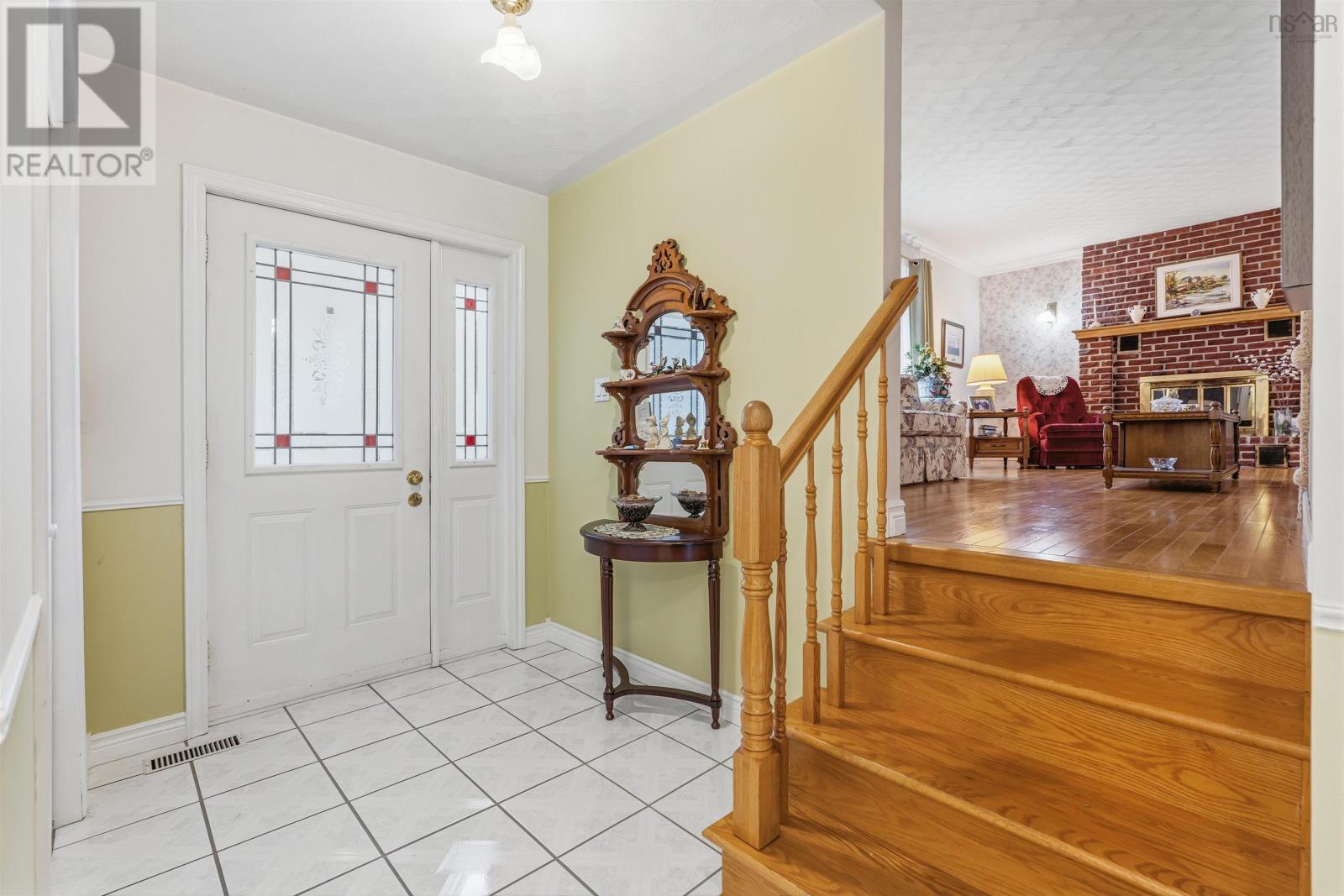 138 Hallmark Avenue - 4