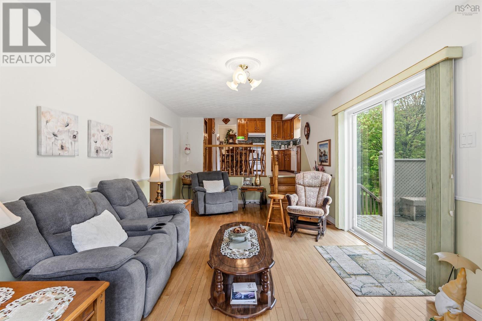 138 Hallmark Avenue - 18