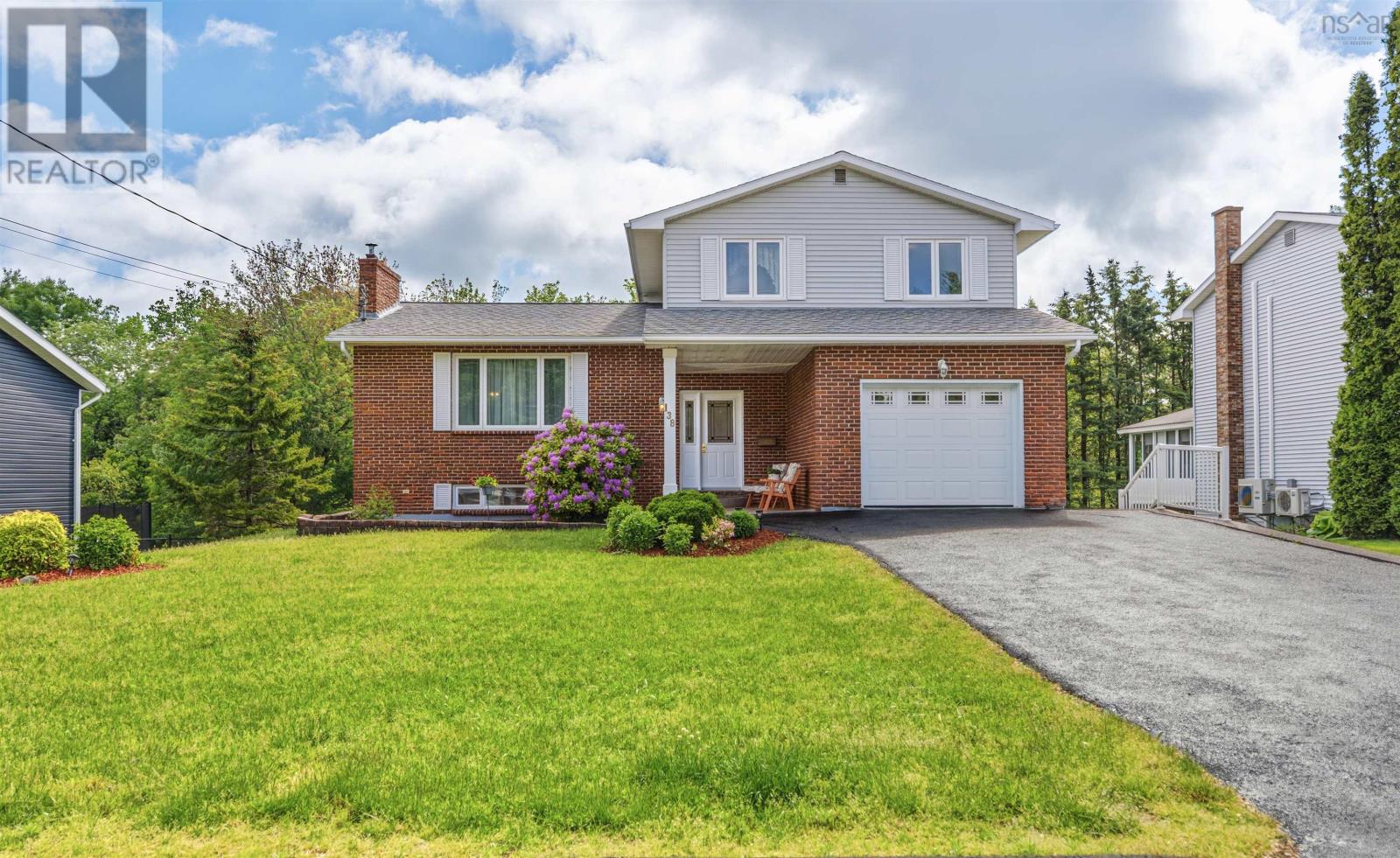 138 Hallmark Avenue - 1