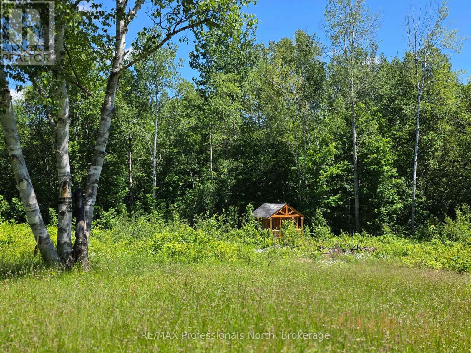1044 SHANAHAN TRAIL - 35