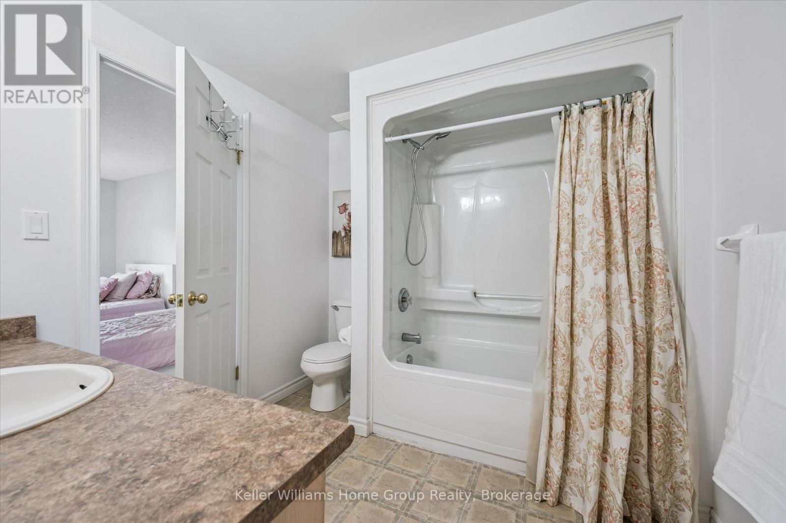 609 PERRY STREET - 10