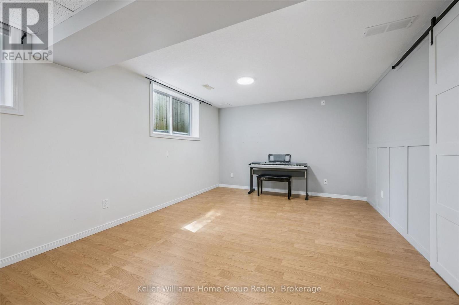 609 PERRY STREET - 16