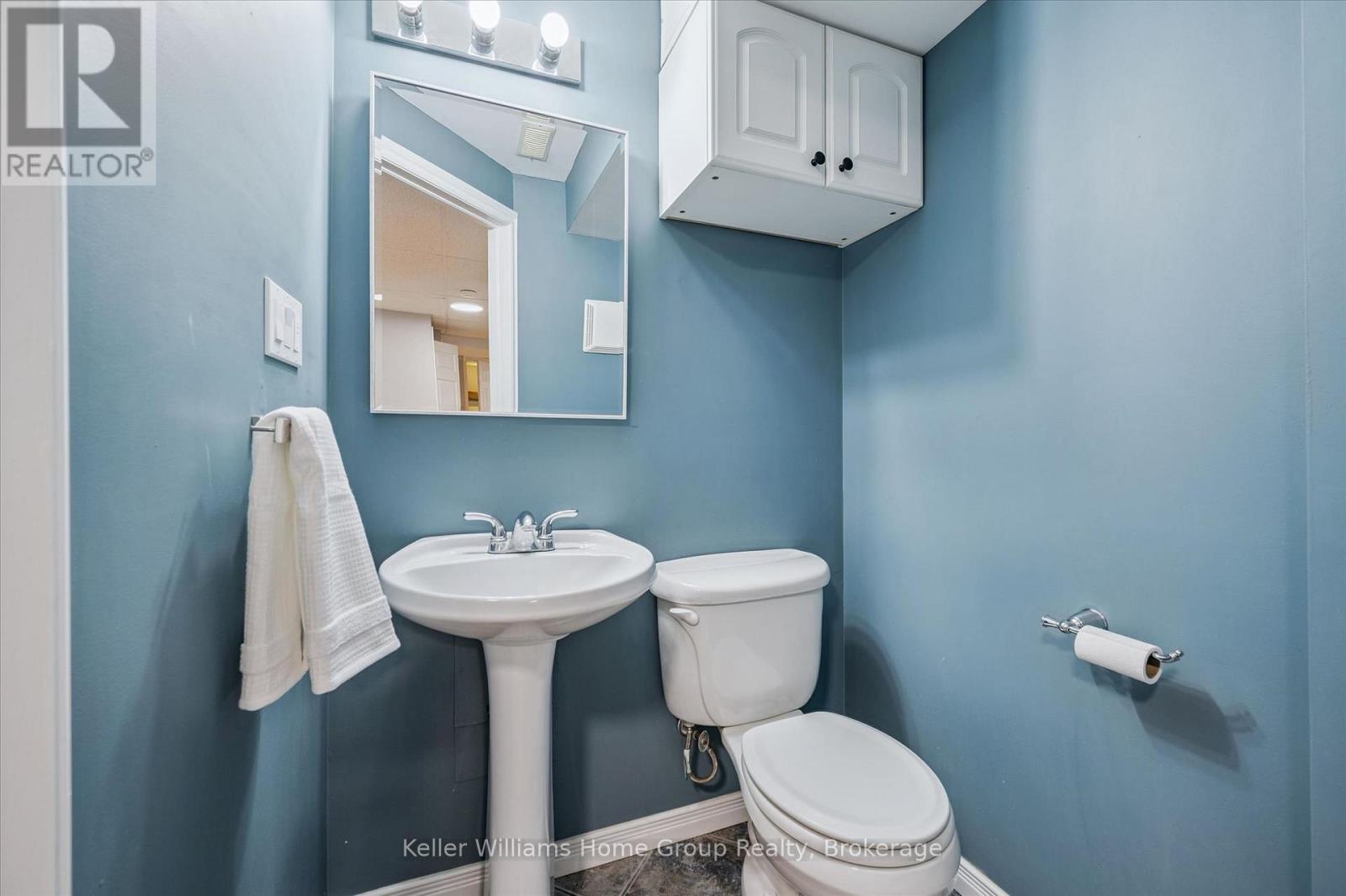 609 PERRY STREET - 21