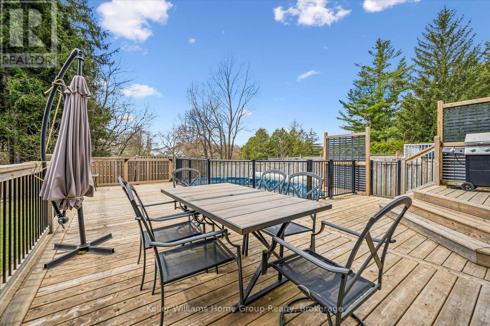 609 PERRY STREET - 30