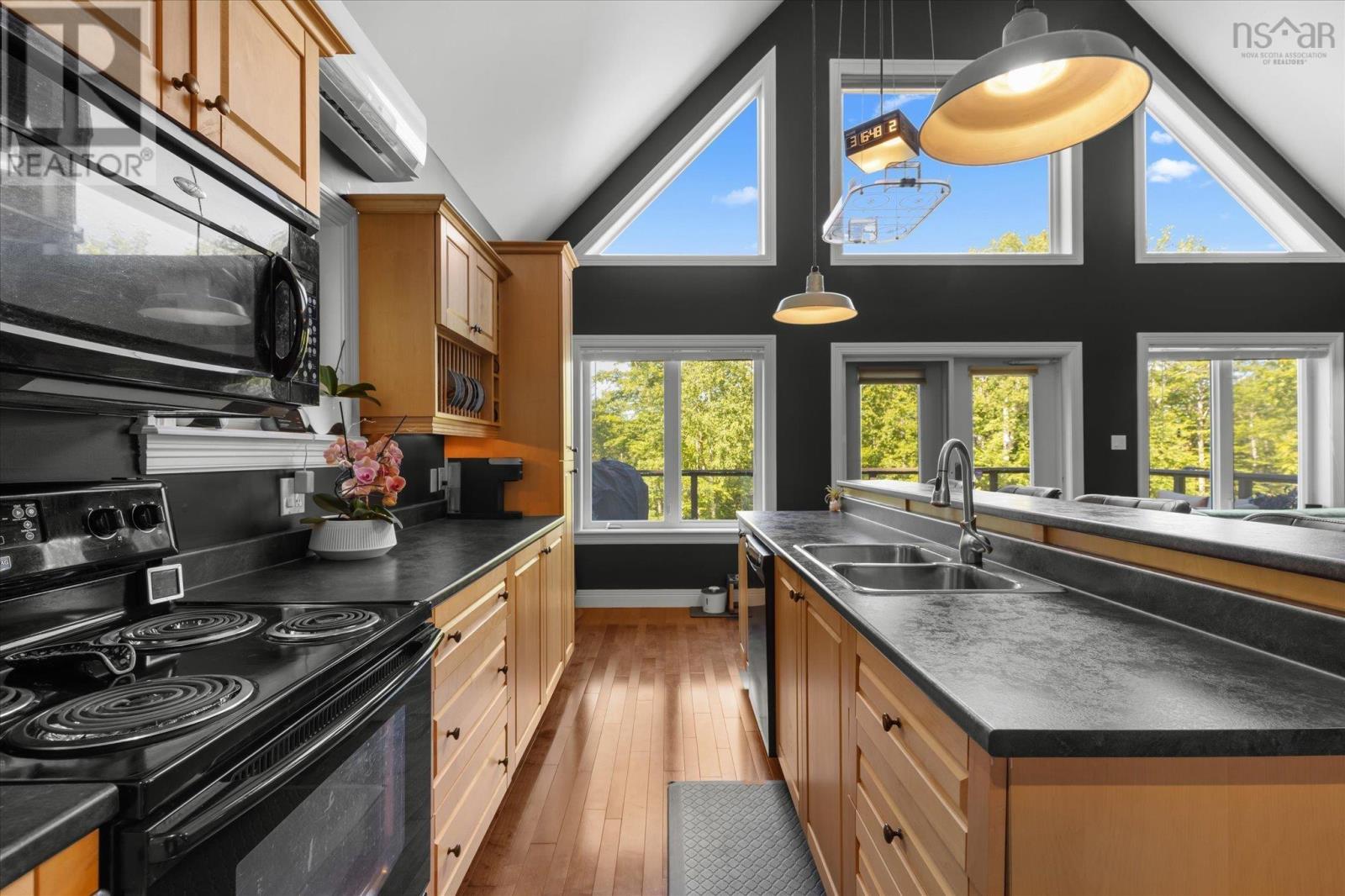 182 Falkenham Road - 7