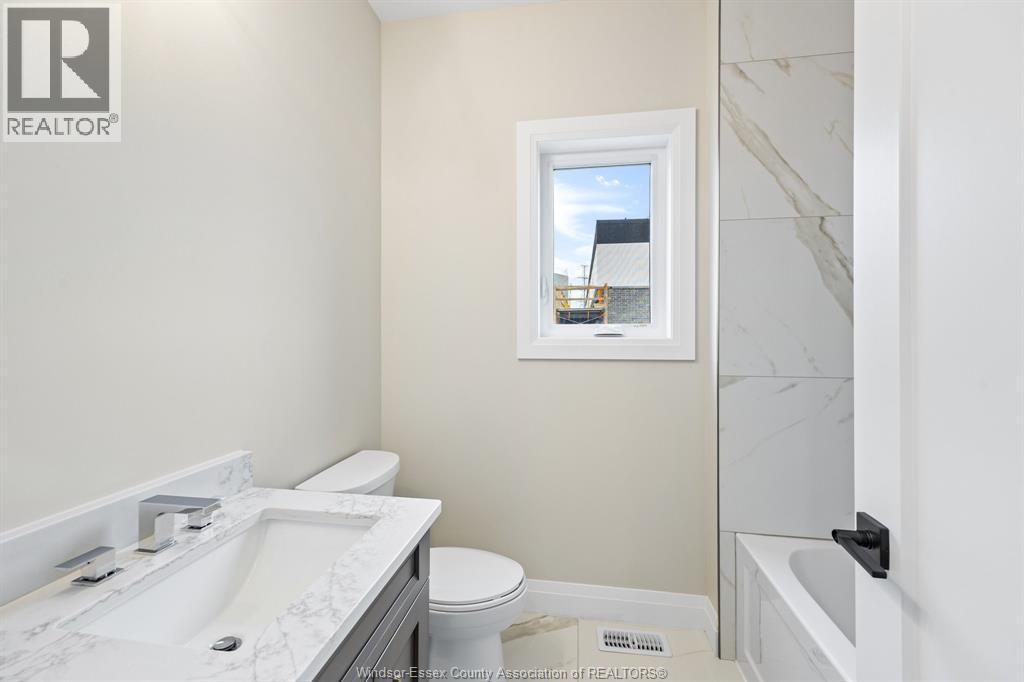 5101 HURON CHURCH LINE ROAD - 16