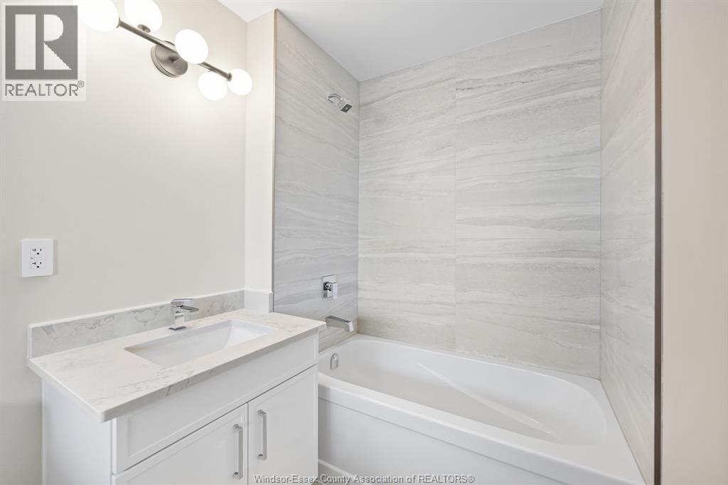 5101 HURON CHURCH LINE ROAD - 22