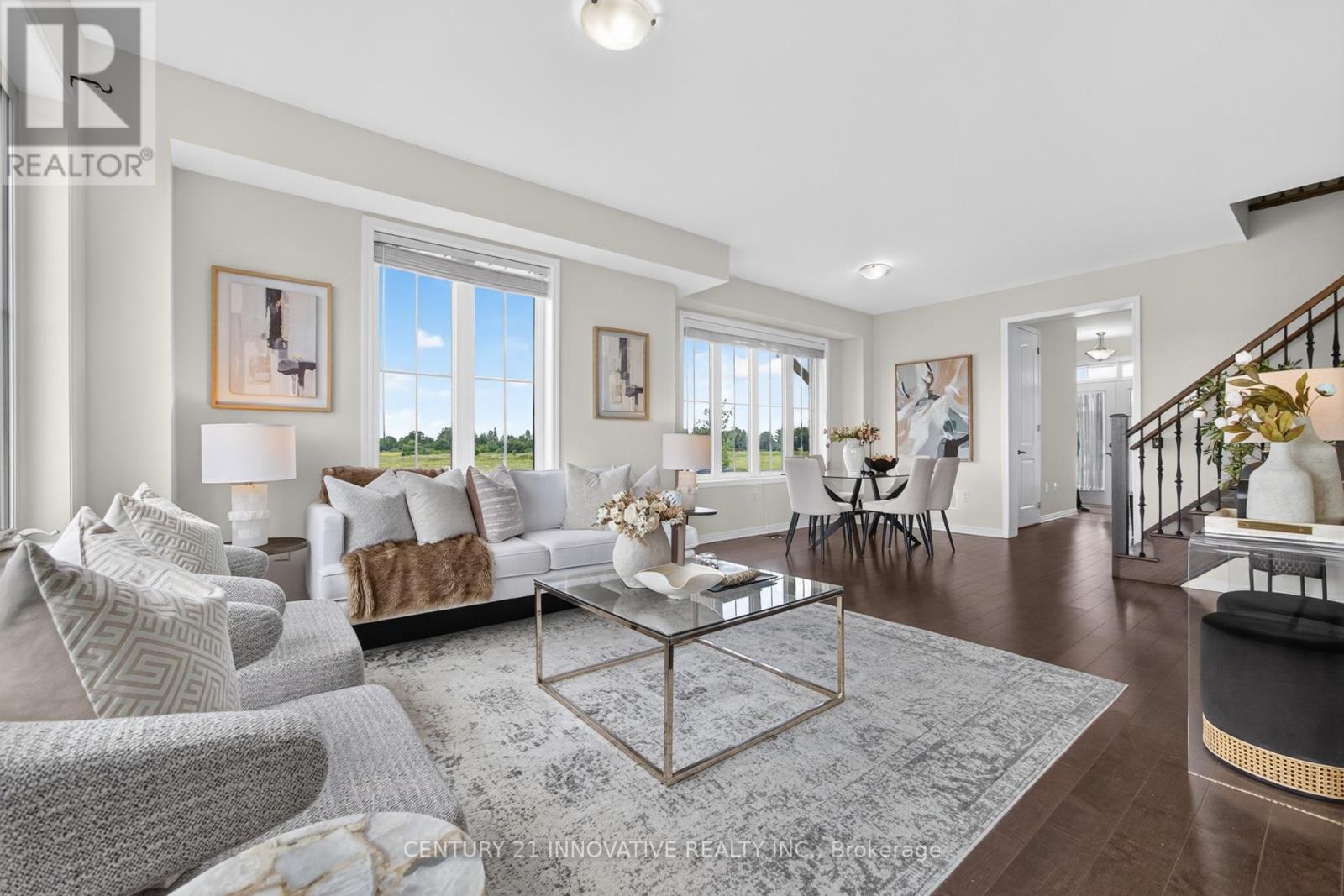 4 MIDHURST HEIGHTS - 13