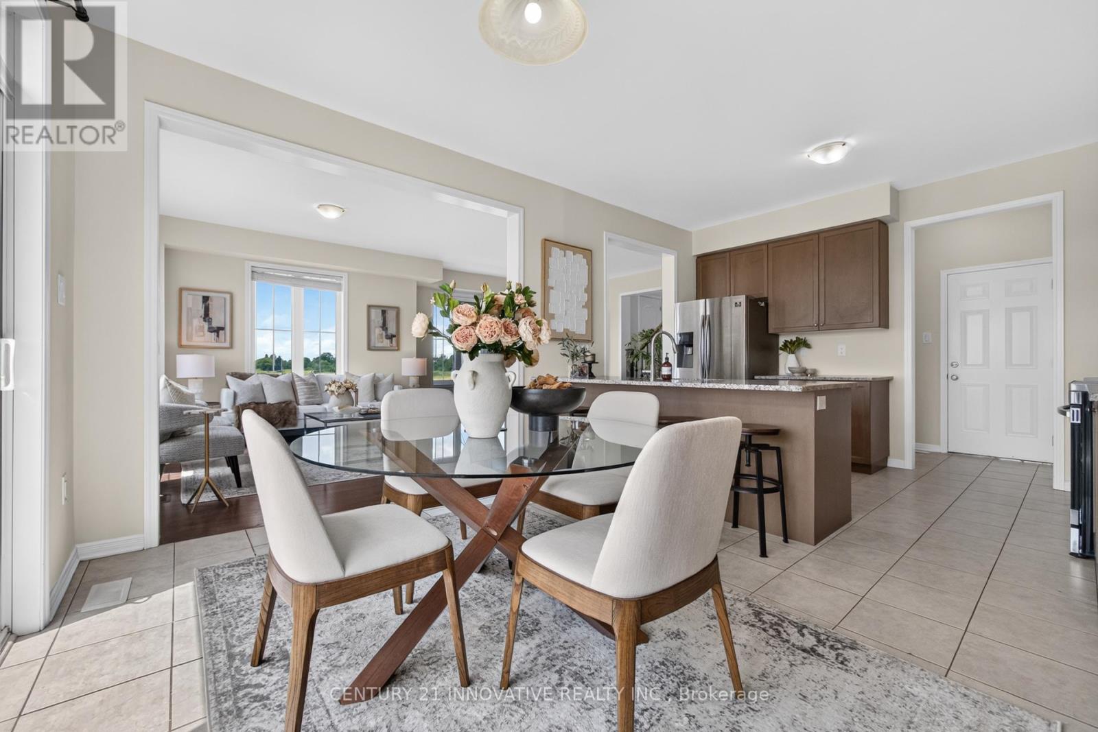 4 MIDHURST HEIGHTS - 16