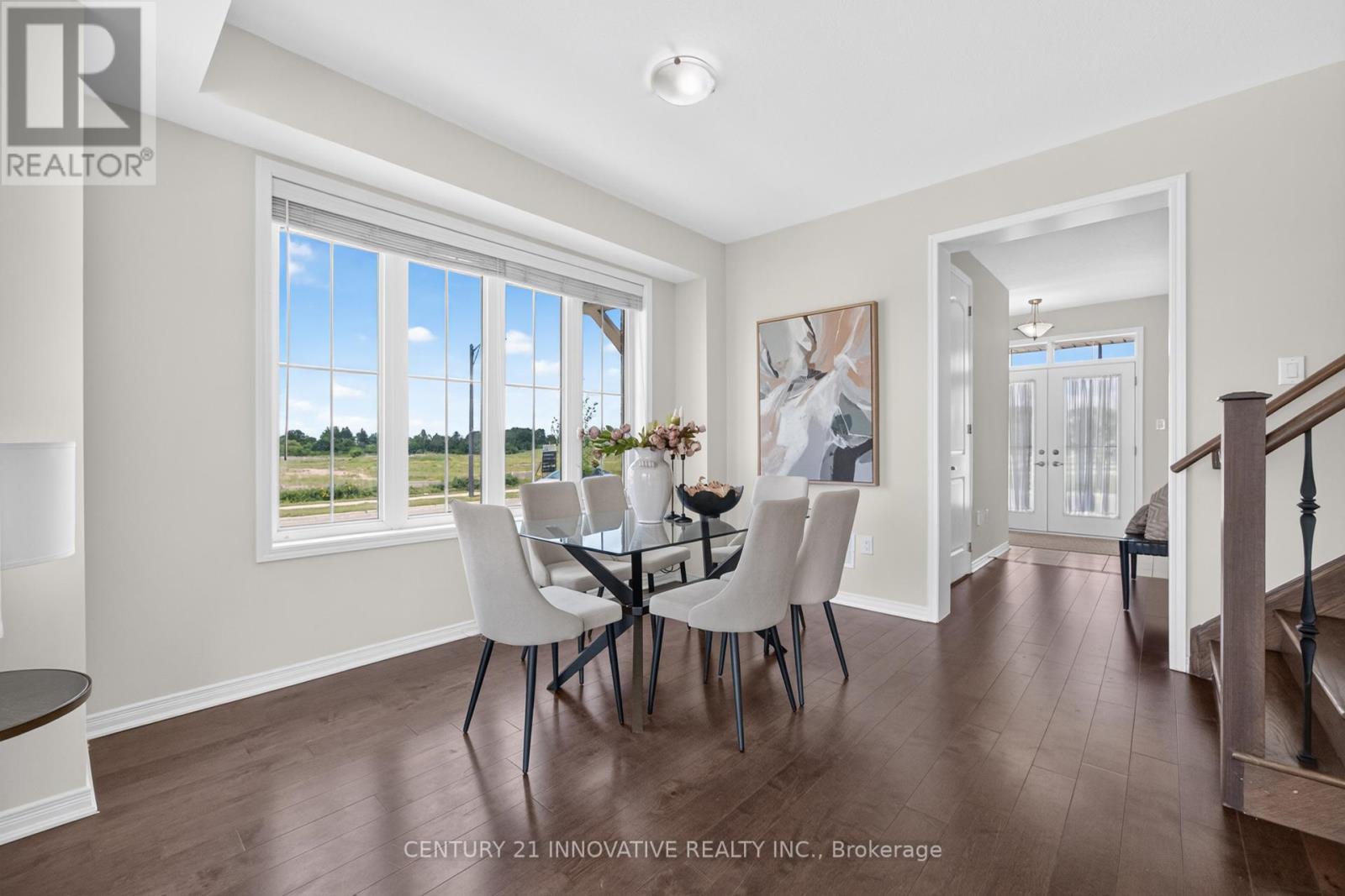 4 MIDHURST HEIGHTS - 9
