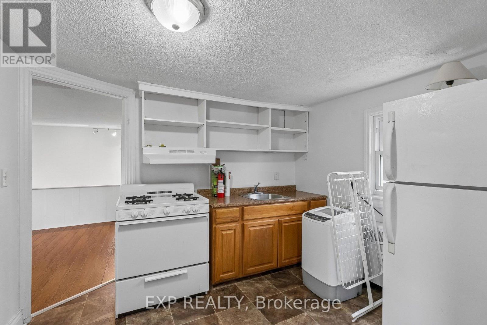 53 KINSEY STREET - 13