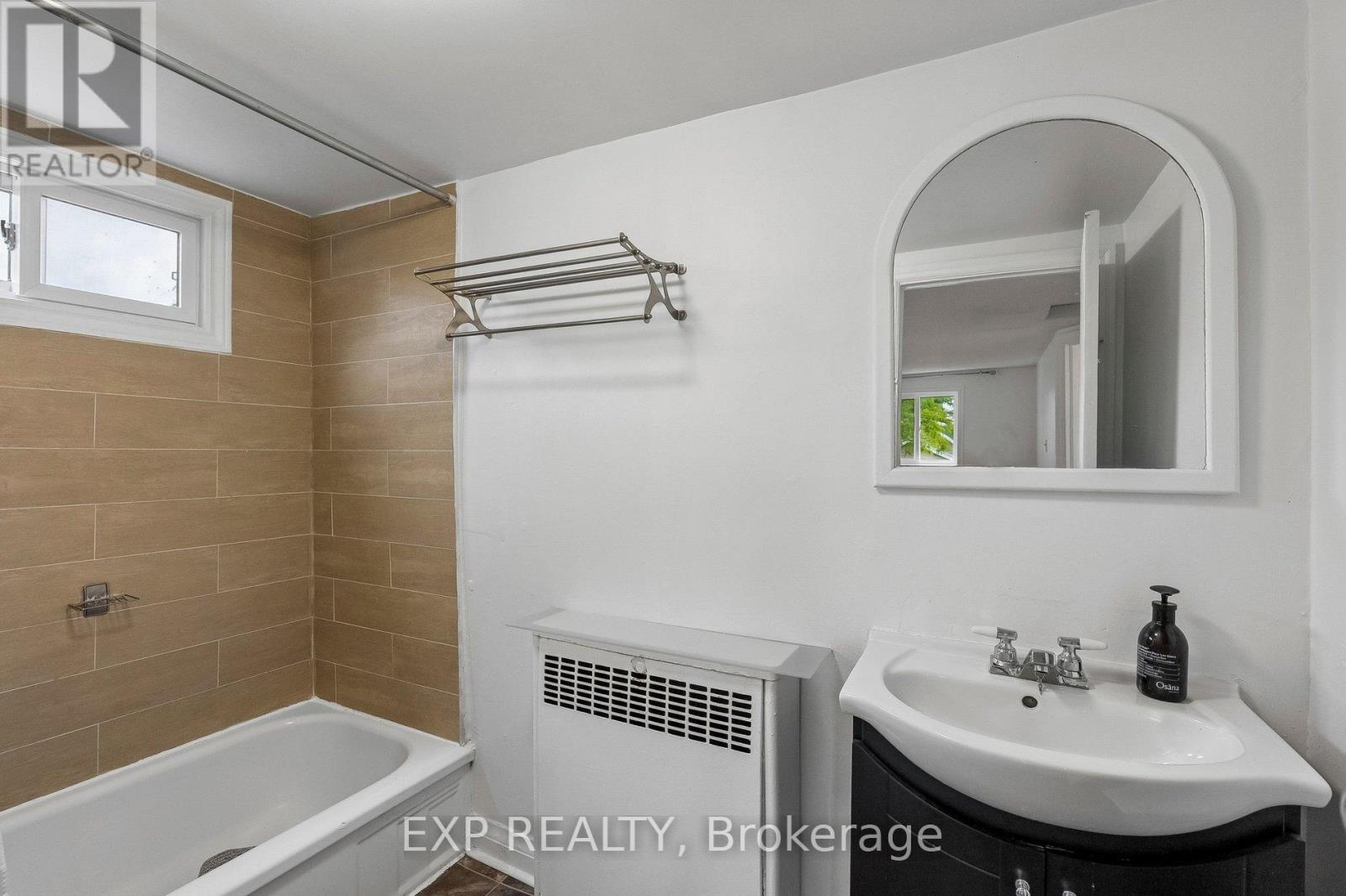 53 KINSEY STREET - 15