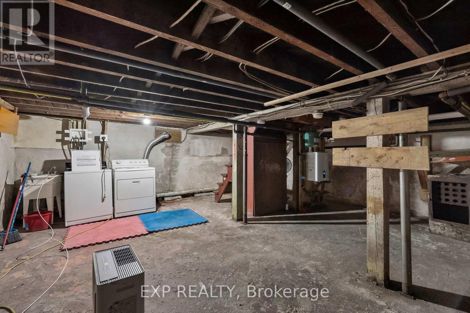 53 KINSEY STREET - 33