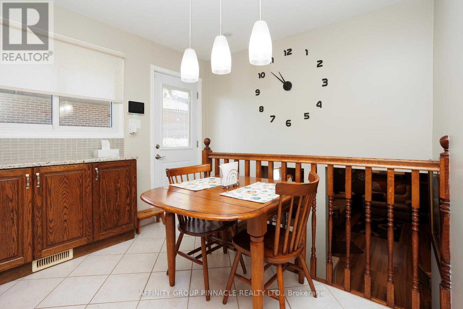 364 RIVERDALE ROAD - 16