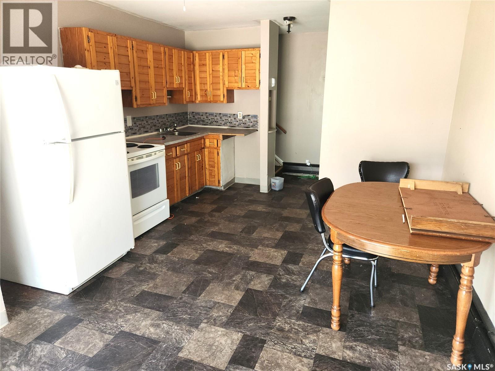 901 King STREET - 3