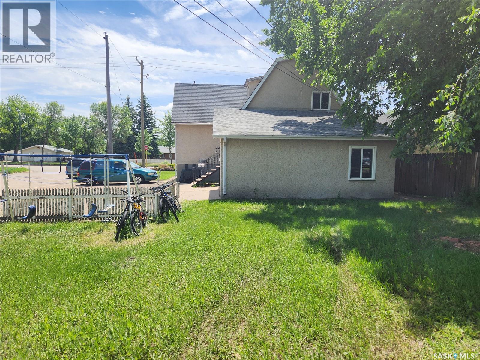 901 King STREET - 10