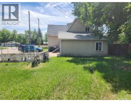 901 King Street, Estevan, SK S4A1L3 Photo 10
