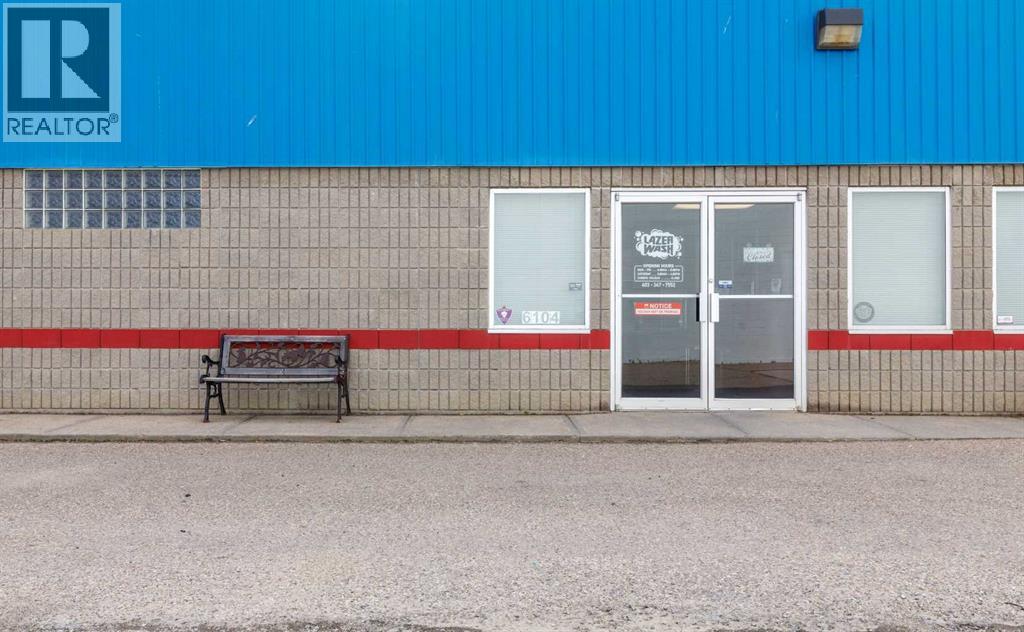6104 67a Street - photo 5