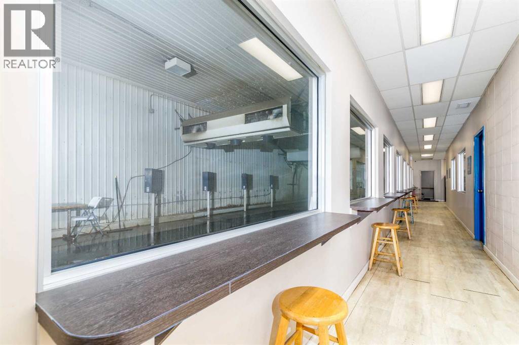 6104 67a Street — photo 19