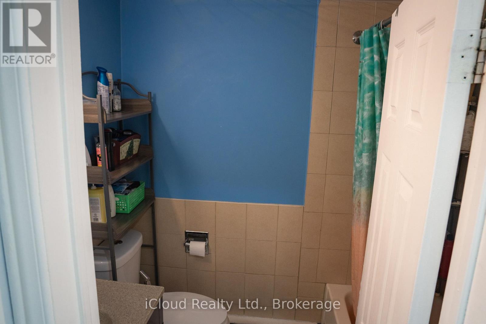 #16 50 COLEMAN AVENUE - 19