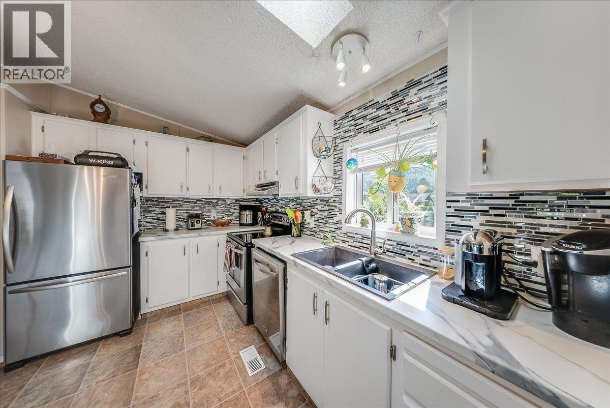 1026 Horcoff Road - 7