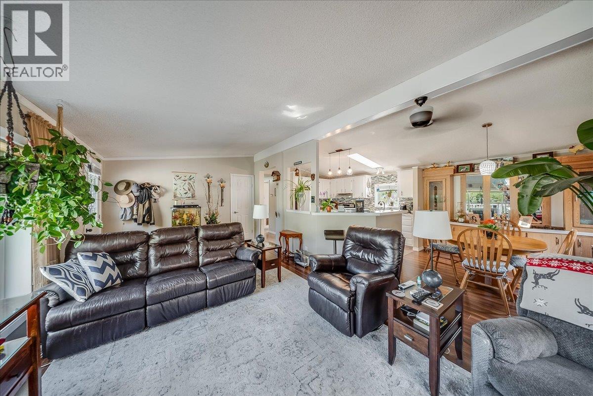 1026 Horcoff Road - 12
