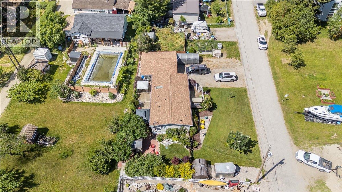 1026 Horcoff Road - 59