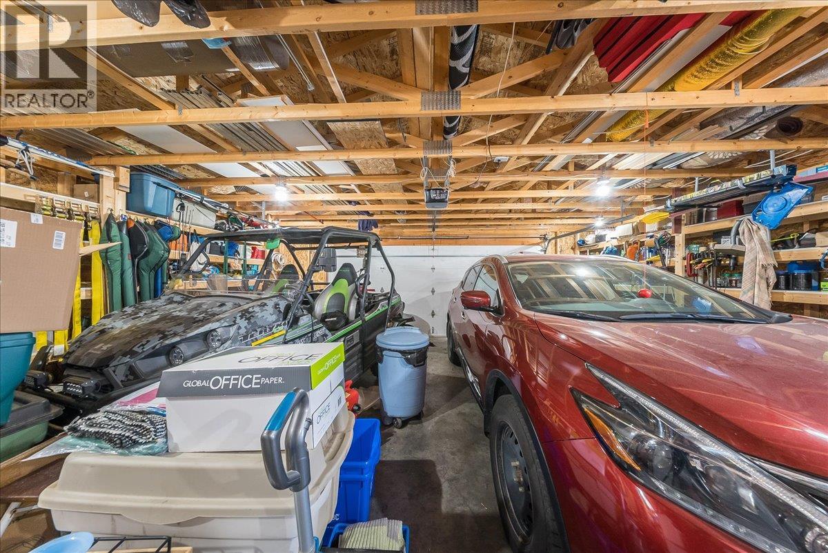 1026 Horcoff Road - 39