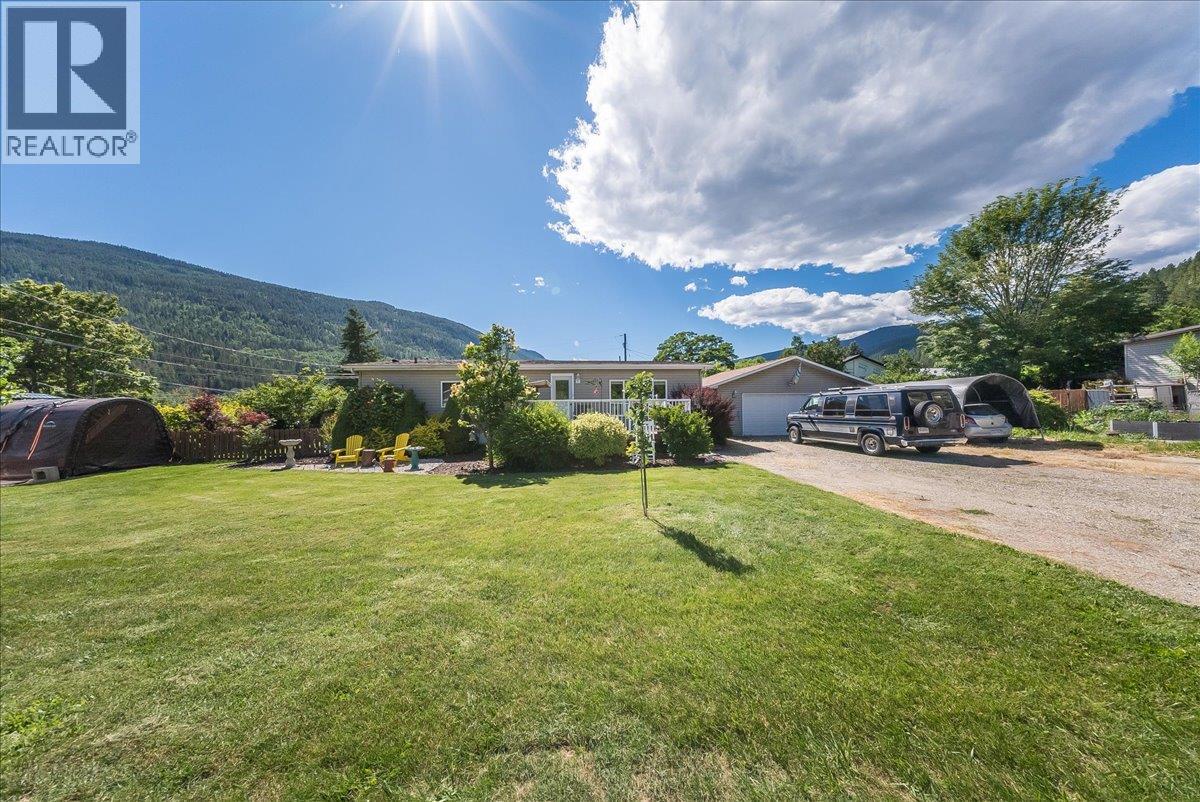 1026 Horcoff Road - 28