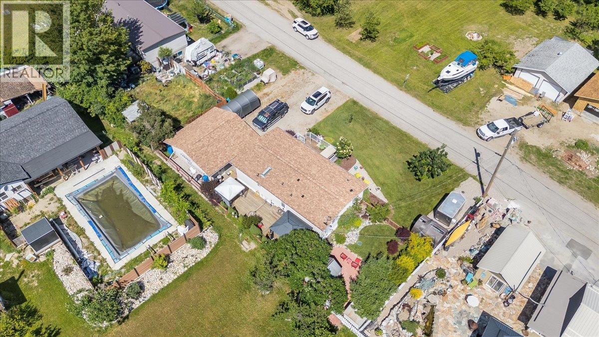 1026 Horcoff Road - 58