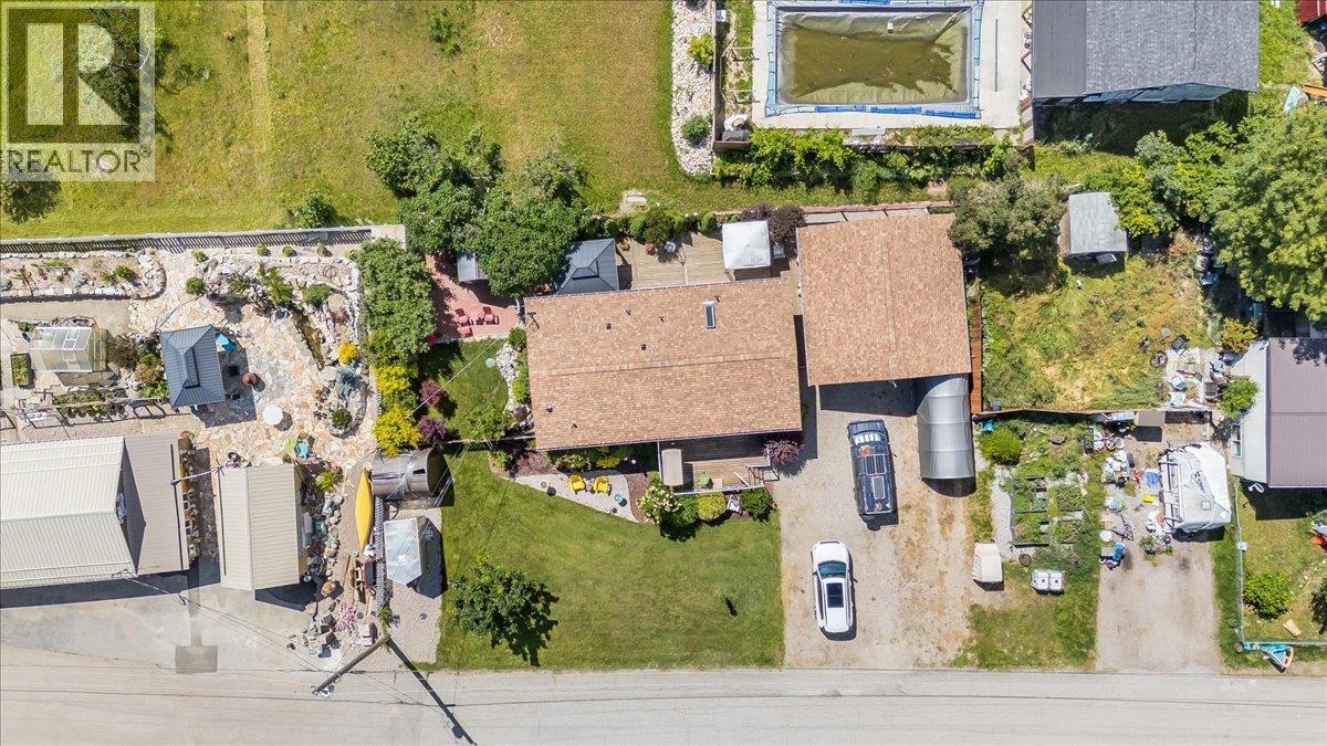 1026 Horcoff Road - 60