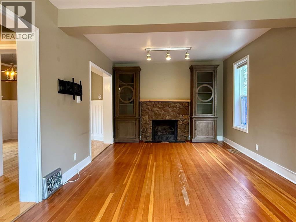 4817 53 Avenue - photo 5