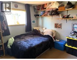 Laundry room - 2009 Nicholas Ave, Texada Island, BC V8A3K0 Photo 6