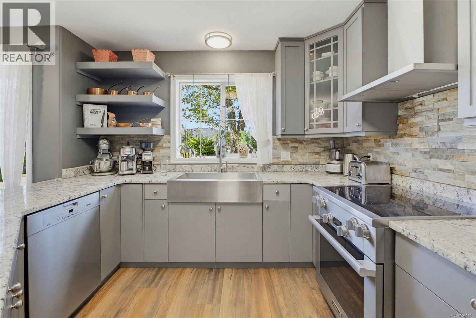 7201 Austins Pl - Image 6