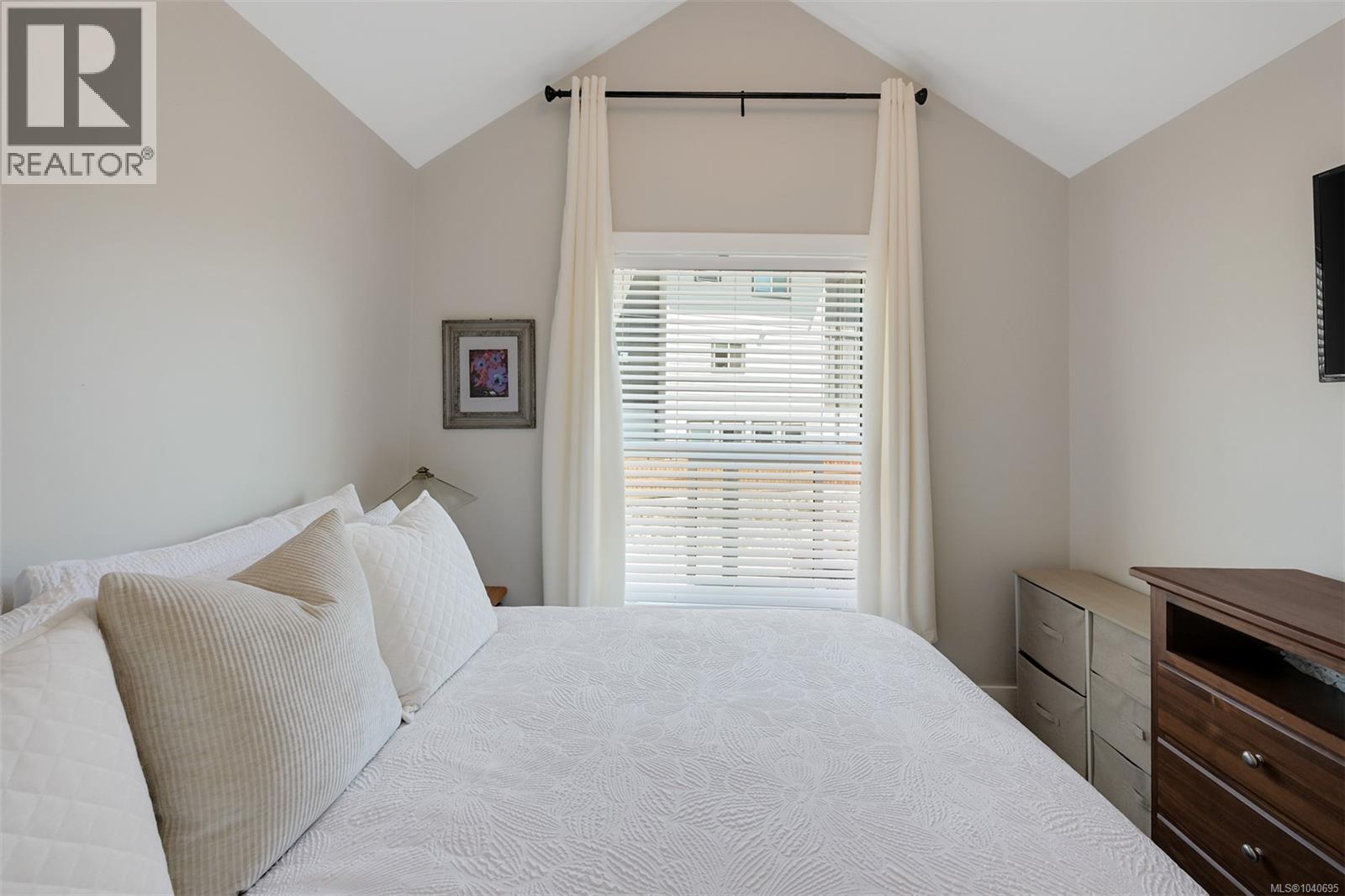  1445 Stella Lane, Langford